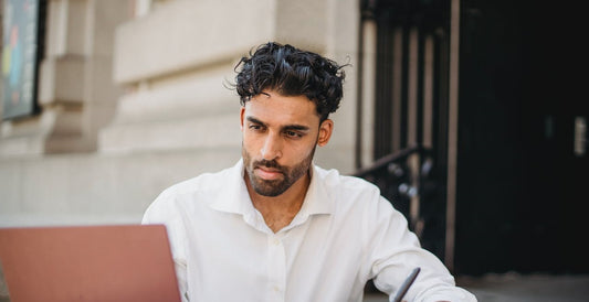 Step-By-Step Guide To Get That Perfect Stubble Beard